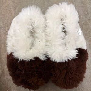 Pacha mama genuine alpaca merino Cozy Two-Tone Fuzzy Slippers